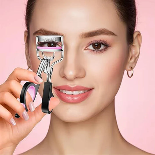 Vynzo Eyelash Curler Replacement Pads shown in use with an eyelash curler on a woman's eyelashes.