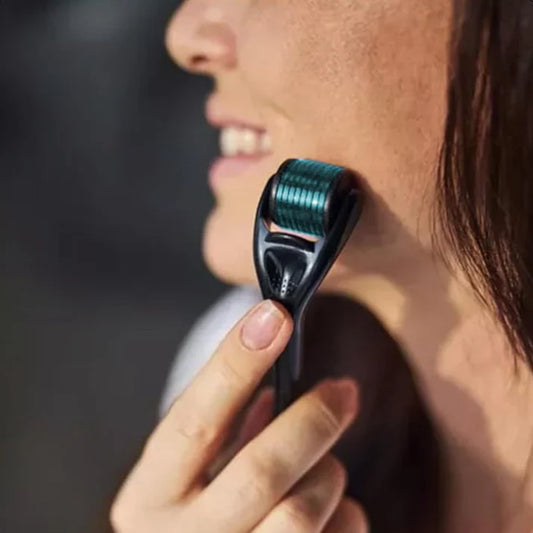 Vynzo GlowRevive Microneedling Roller